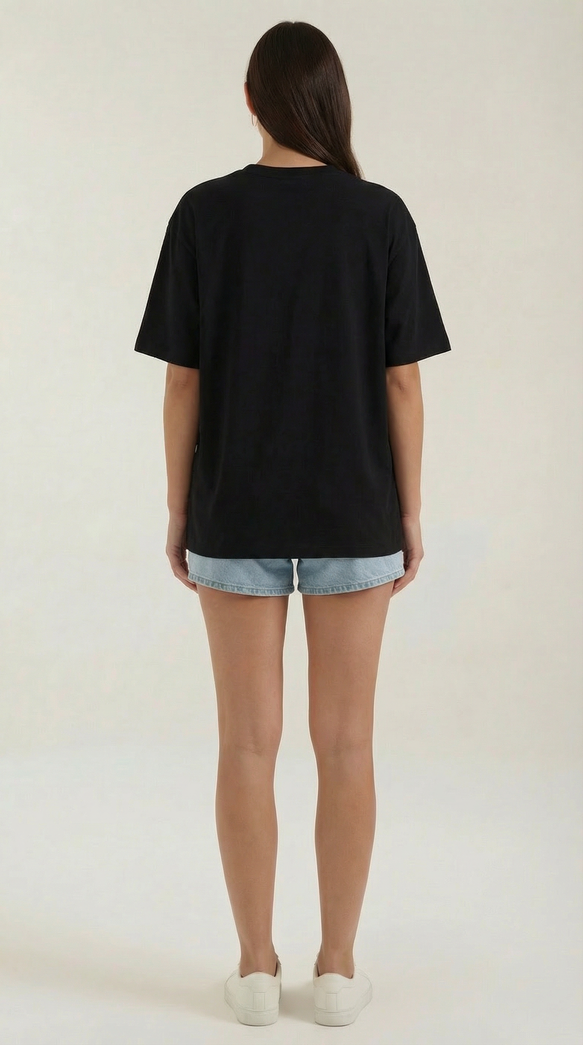 Yara Onelia™ | Camiseta Oversize con Diseño Gráfico