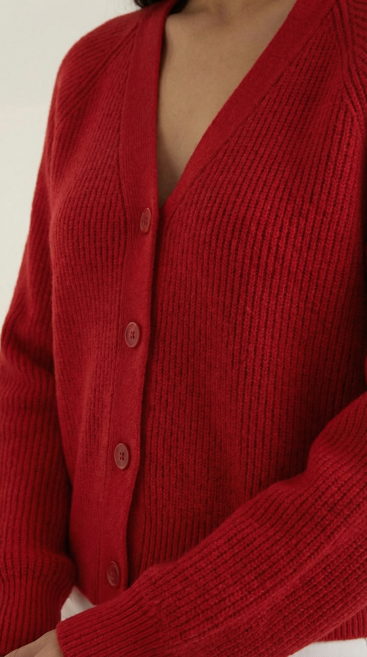 Olalla Josefina™ | Cardigan con escote en V y cierre de botones