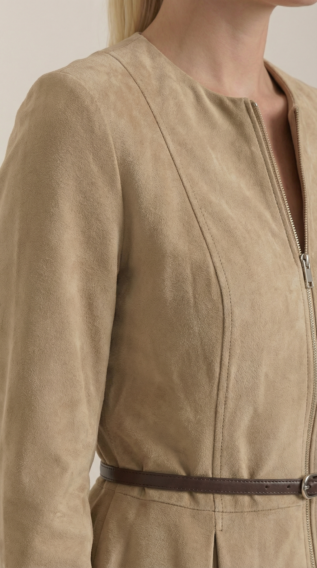 Soledad Azzurra™ | Chaqueta con Detalle Peplum