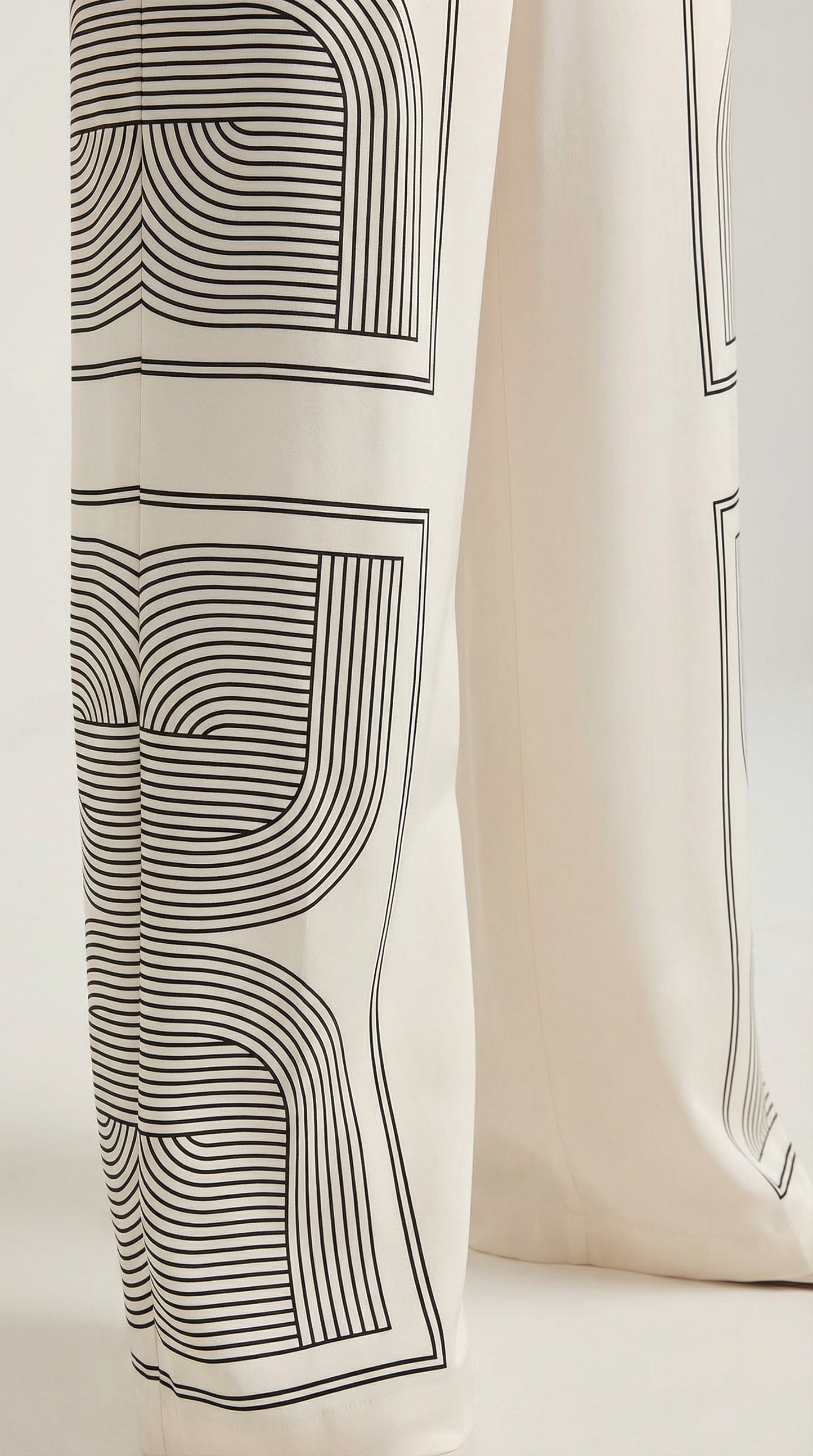 María Corina™ | Pantalones Jude Graphic de pierna ancha