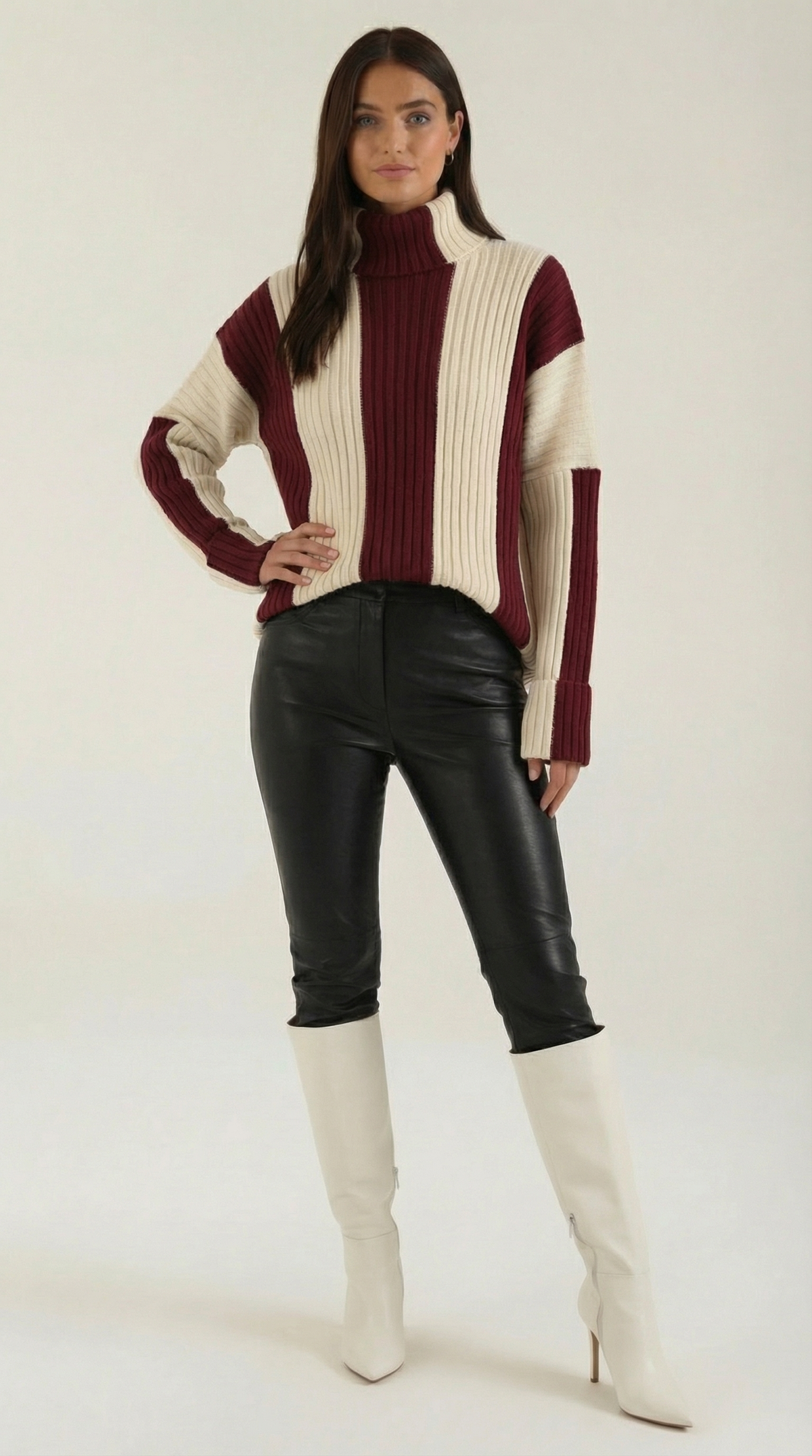 Herminda Lieke™ | Suéter Oversize de Cuello Alto con Rayas