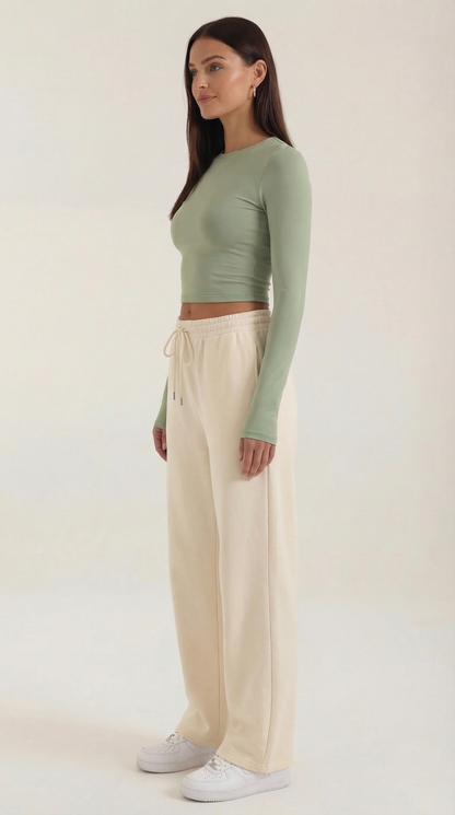 Ana Bianca™ | Karen Long Sleeve Crop Top