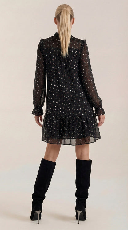 Marcela Anneke™ | Vestido corto con detalles de volantes