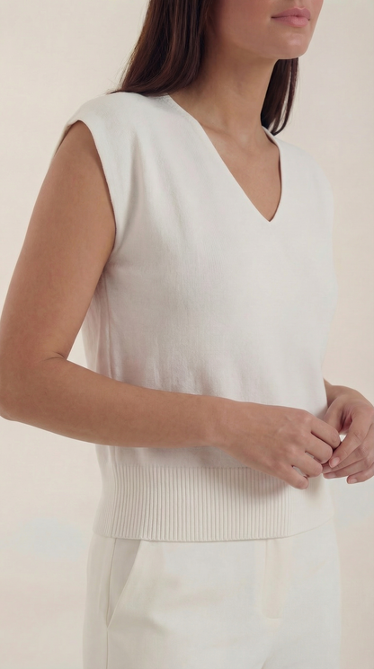 Ana Eulalia™ | Blusa Kim con escote en V