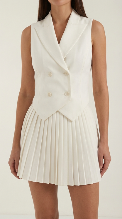 Delia Filomena™ | Conjunto: Blazer, Chaleco y Falda
