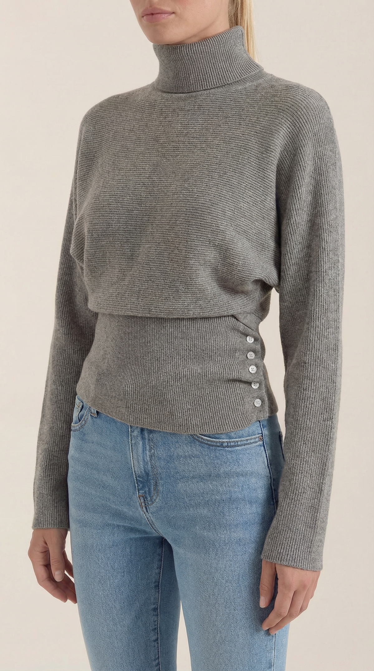 Ainara Elidia™ | Suéter de Cuello Alto con Textura Acanalada