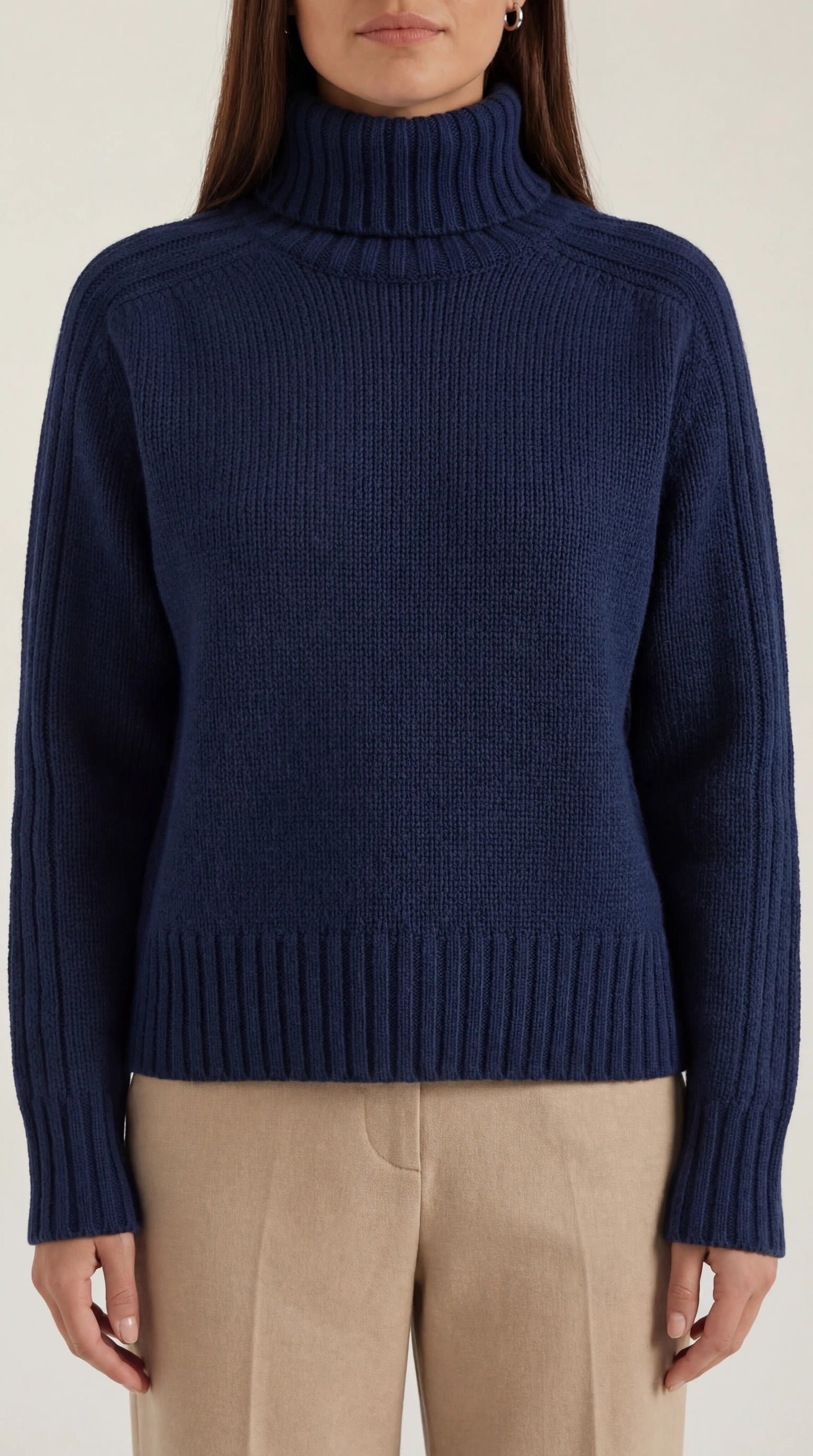 Waltraud Manon™ | Suéter Oversize de Cuello Alto