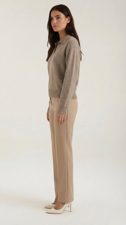 Giada Elidia™ | Polo Casual con Escote en V