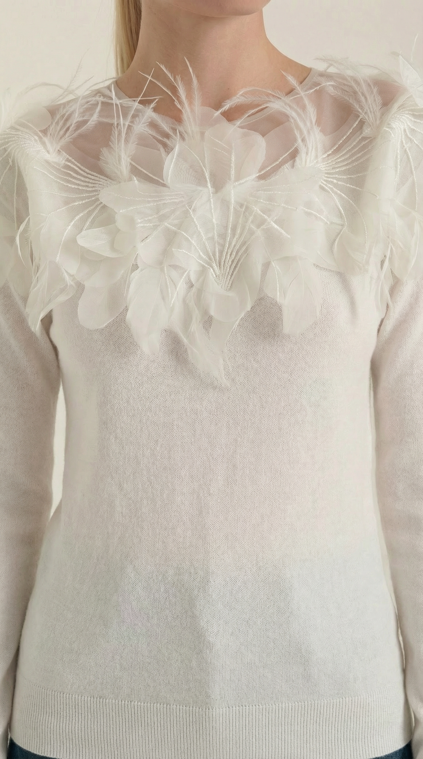 Rosa Bàrbara™ | Suéter de punto Marguerite con detalles de plumas
