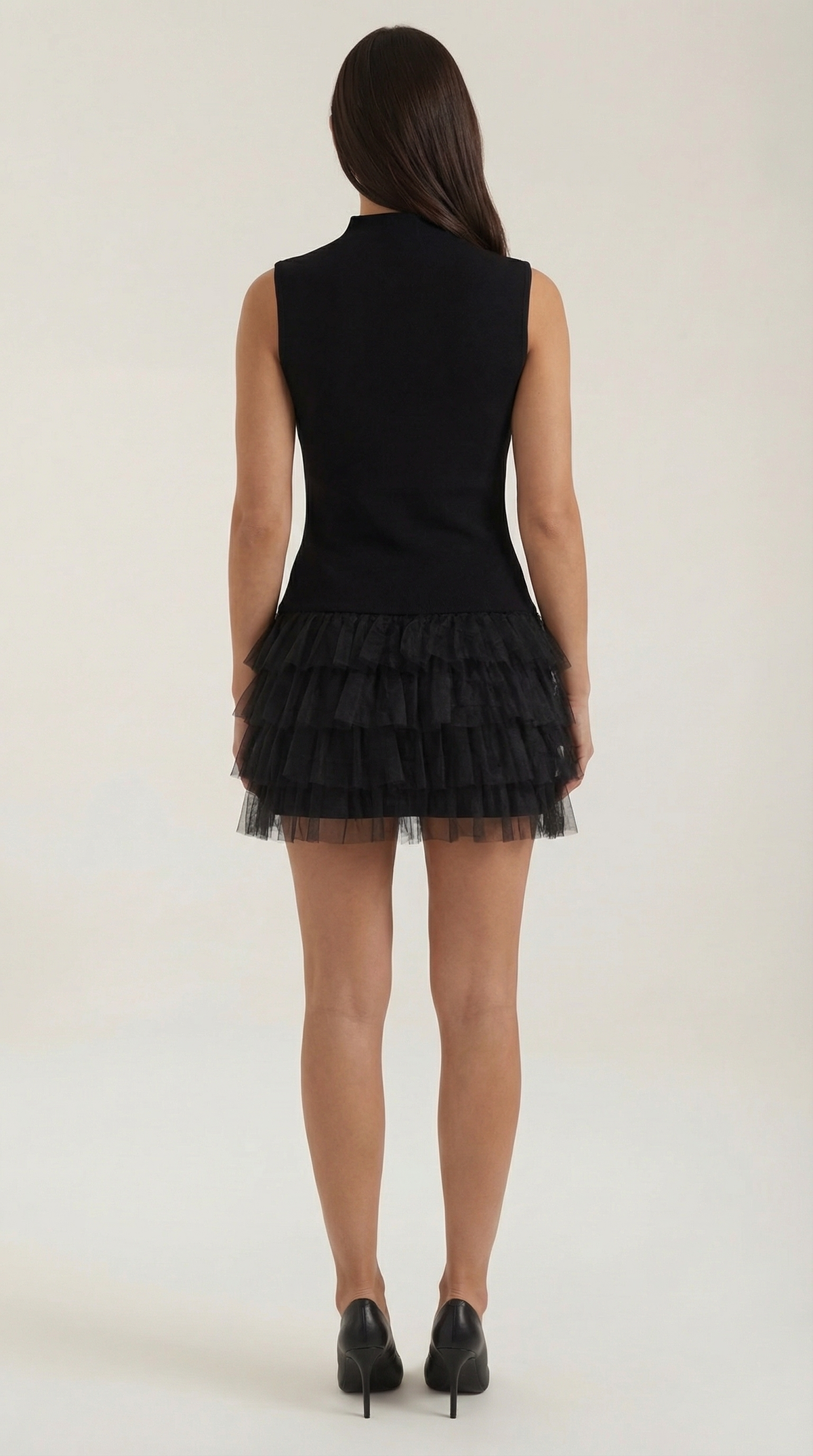 Arianna™ | Mini Vestido de Tul con Cuello Alto