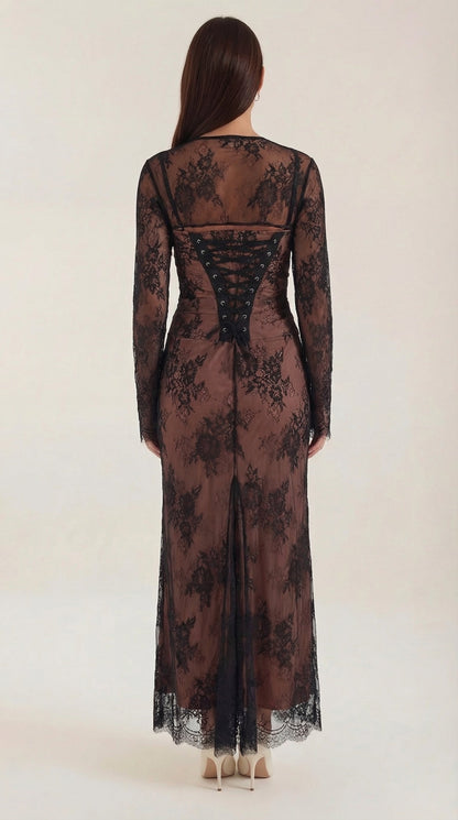 Rosa Perla™ | Vestido largo de encaje Nerissa