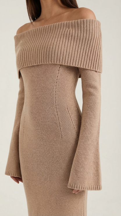 Ana Ambar™ | Vestido largo ajustado con hombros descubiertos de Quinlan