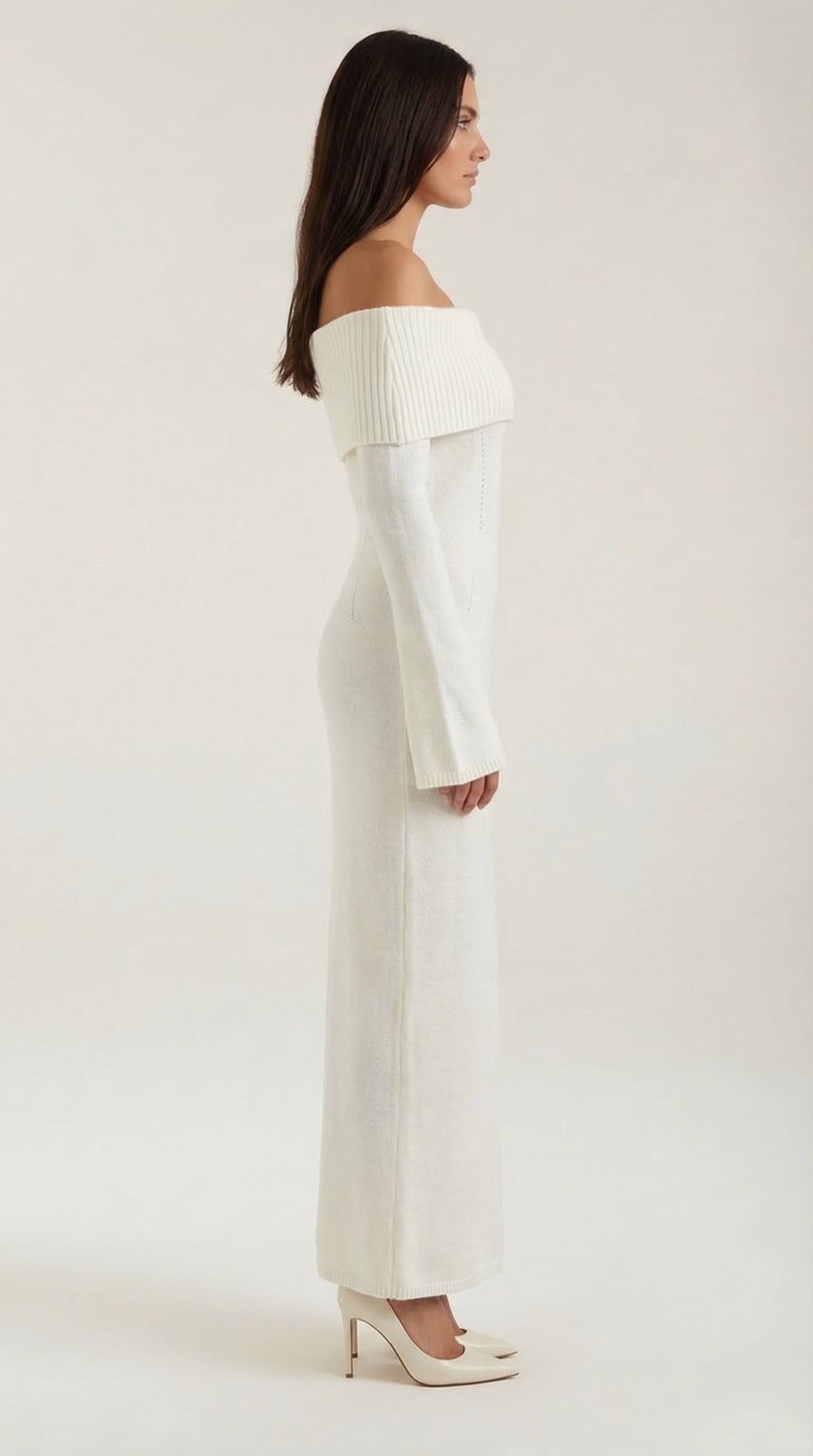 Ana Ambar™ | Vestido largo ajustado con hombros descubiertos de Quinlan