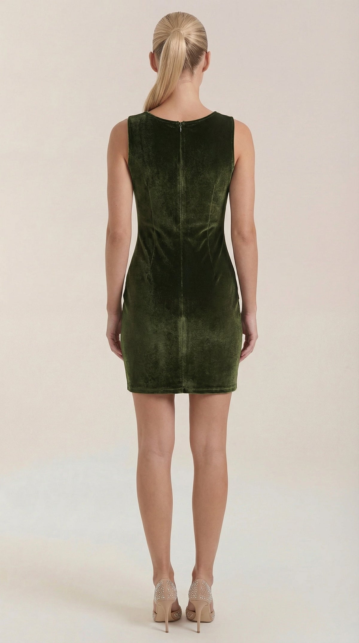 Ana Carola™ | Vestido Mini de Terciopelo Rachelle con Escote Cuadrado