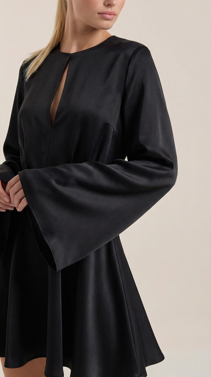 Ildara™ | Mini Flowing Dress