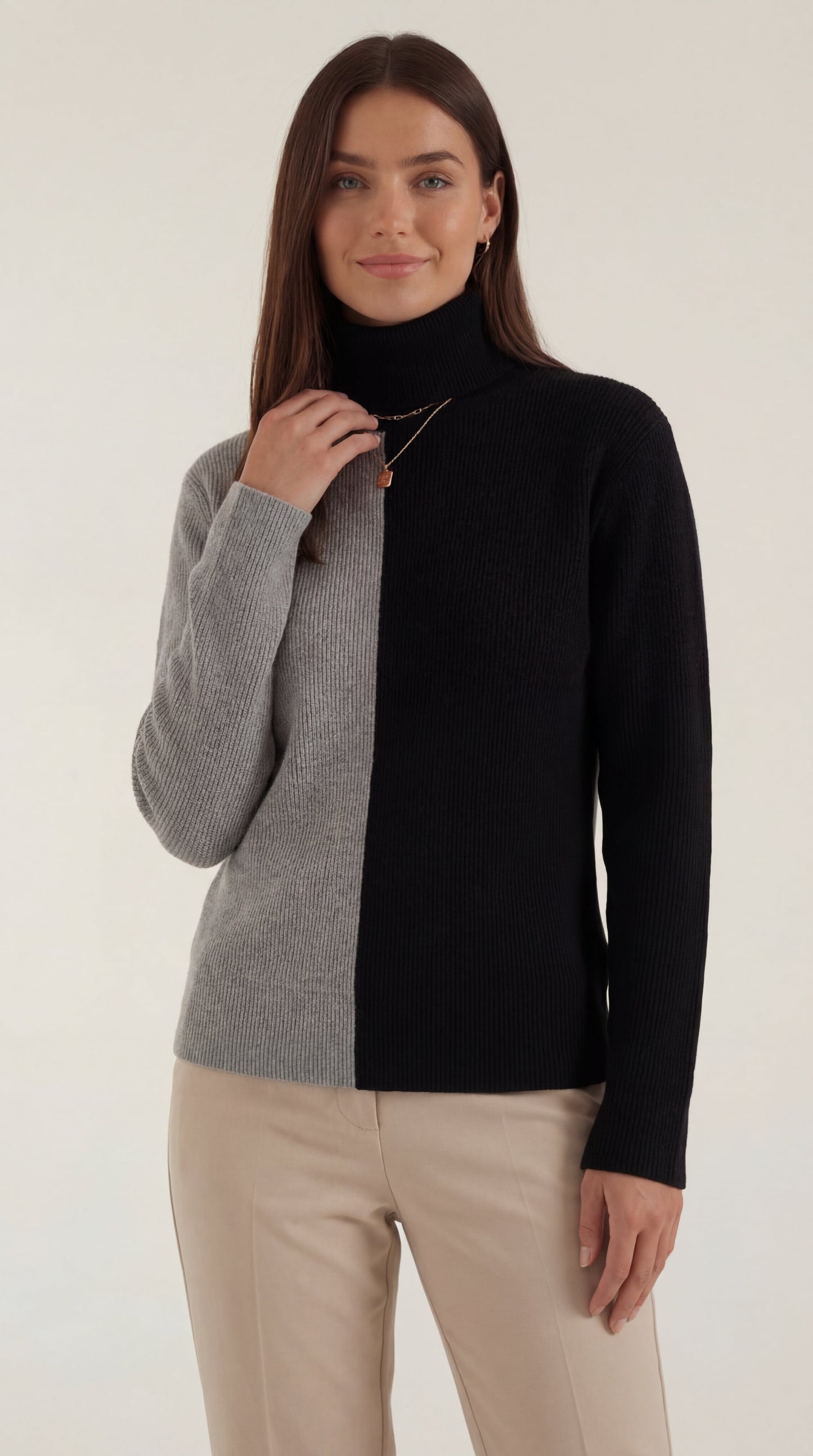 Emiliana Prudencia™ | Suéter de Cuello Alto con Diseño de Bloques