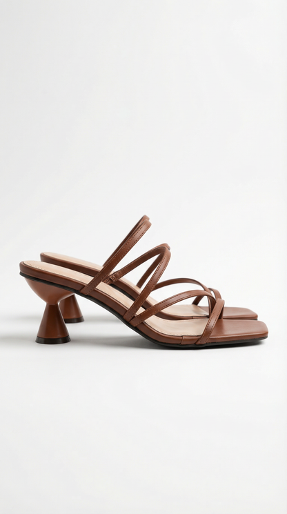 María Bernarda™ | Sandalias de tiras Stephanie con tacón alto