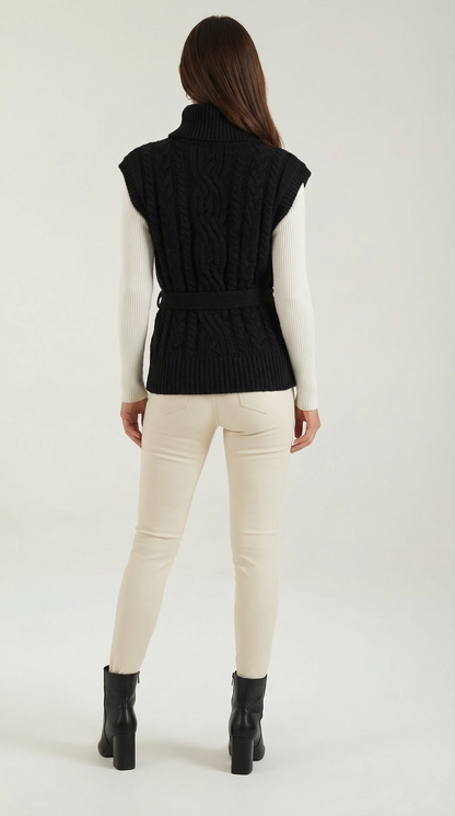 Estibaliz Nala™ | Chaleco de punto trenzado con cuello alto
