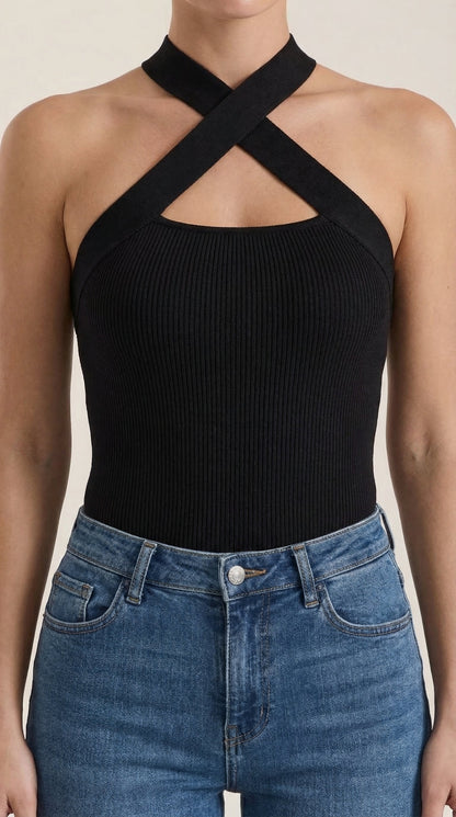 Tania Ivy™ | Top Halter con Tirantes en X