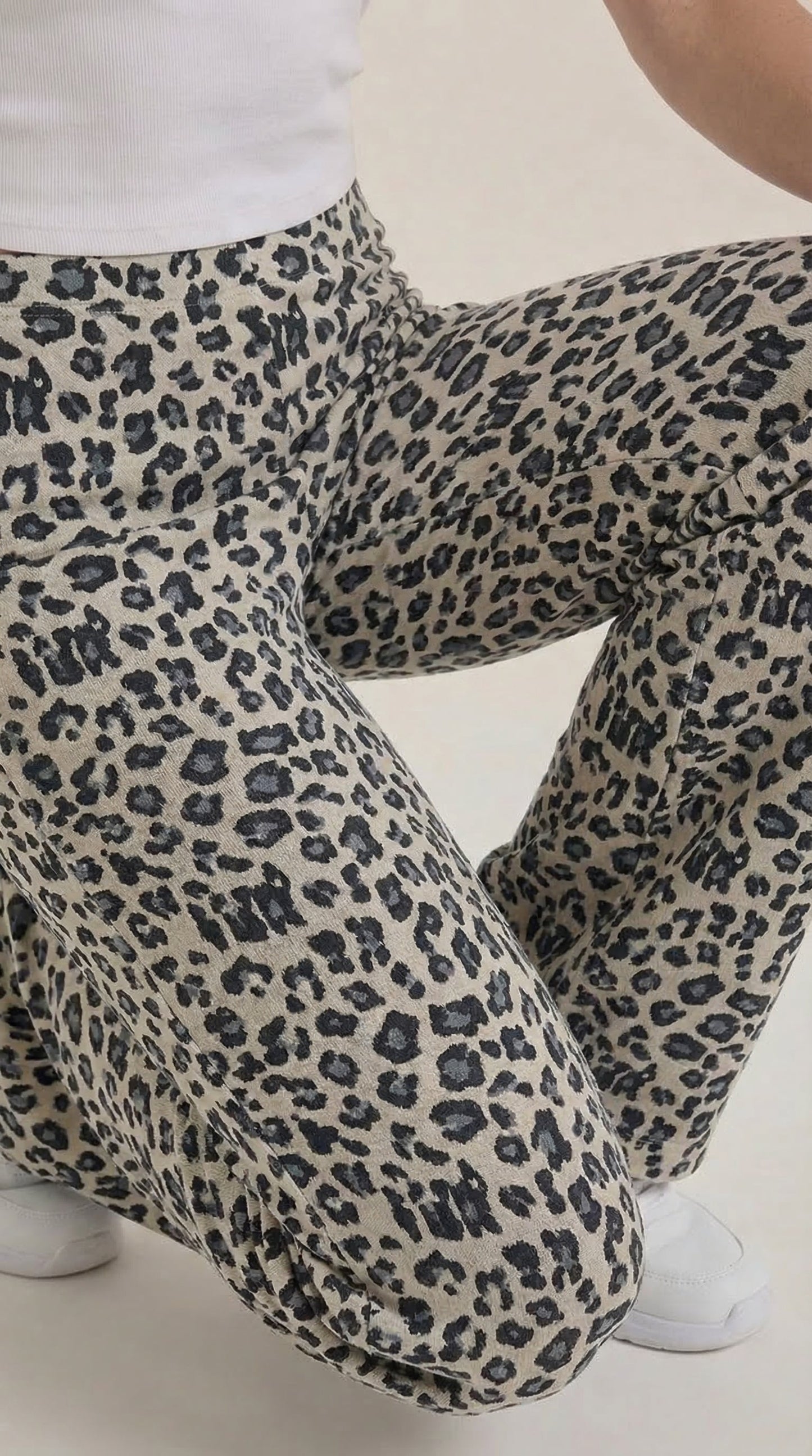 Amelka™ | Pantalón de Estampado Animal con Corte de Pierna Ancha