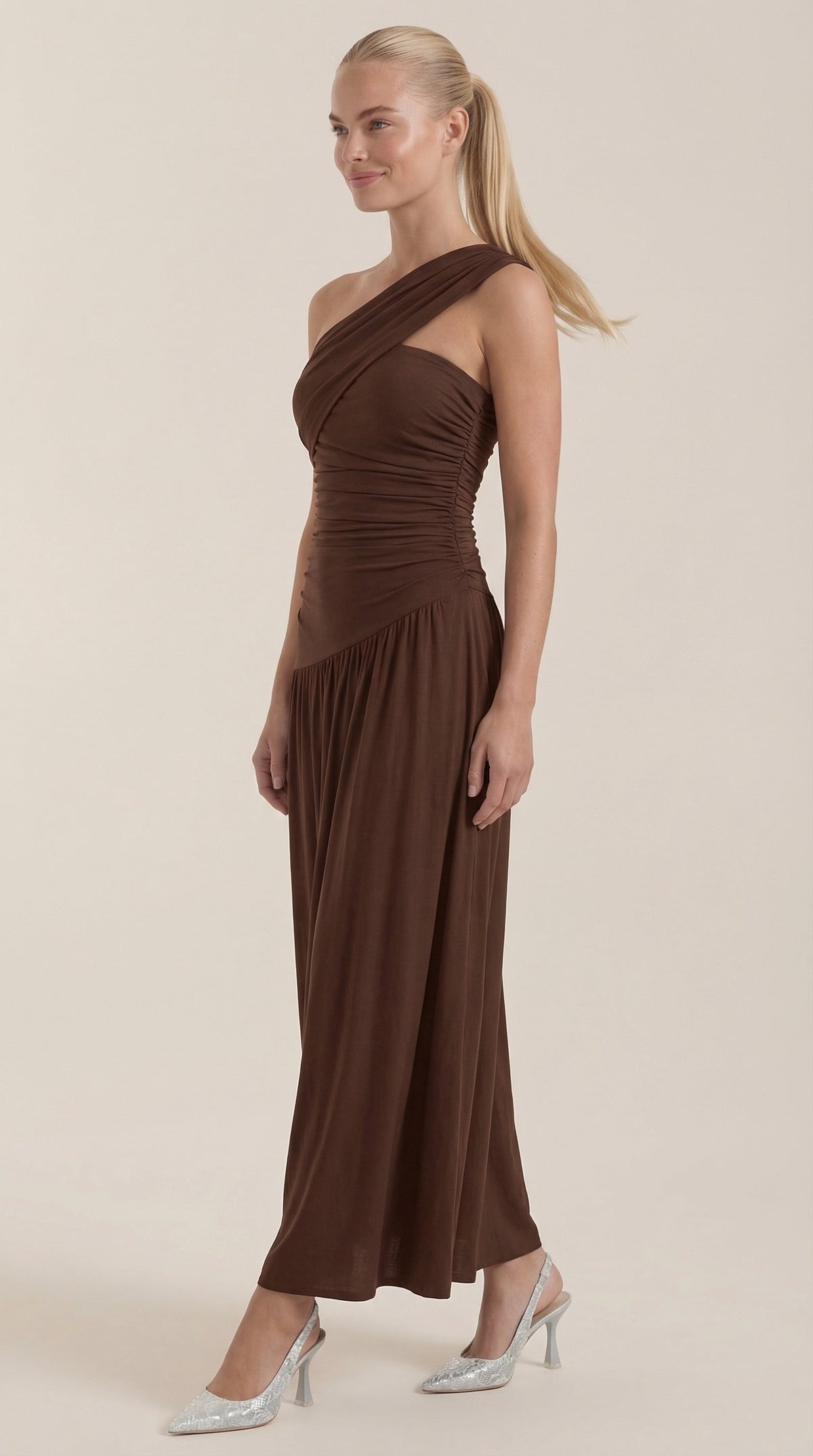 Ana Vanesa™ | Vestido Maxi Asimétrico de Un Hombro Enid