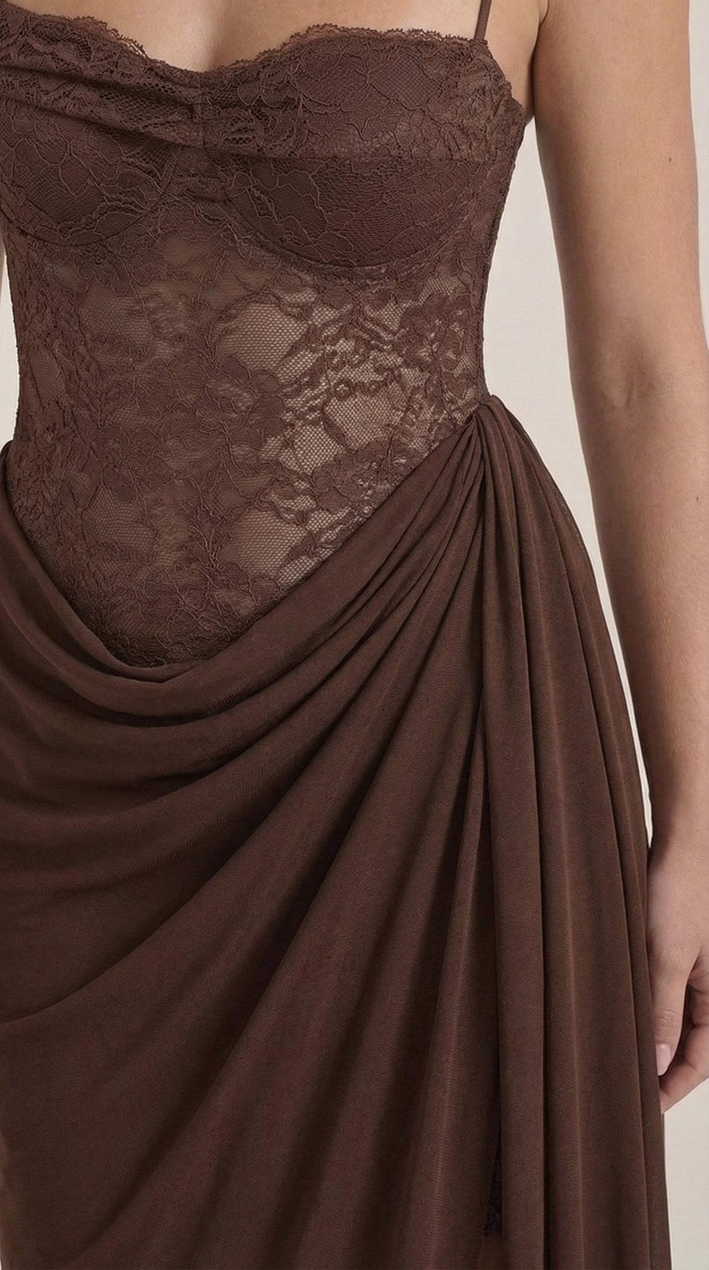 Berta Celina™ | Vestido Largo con Corsé de Encaje y Diseño de Un Hombro
