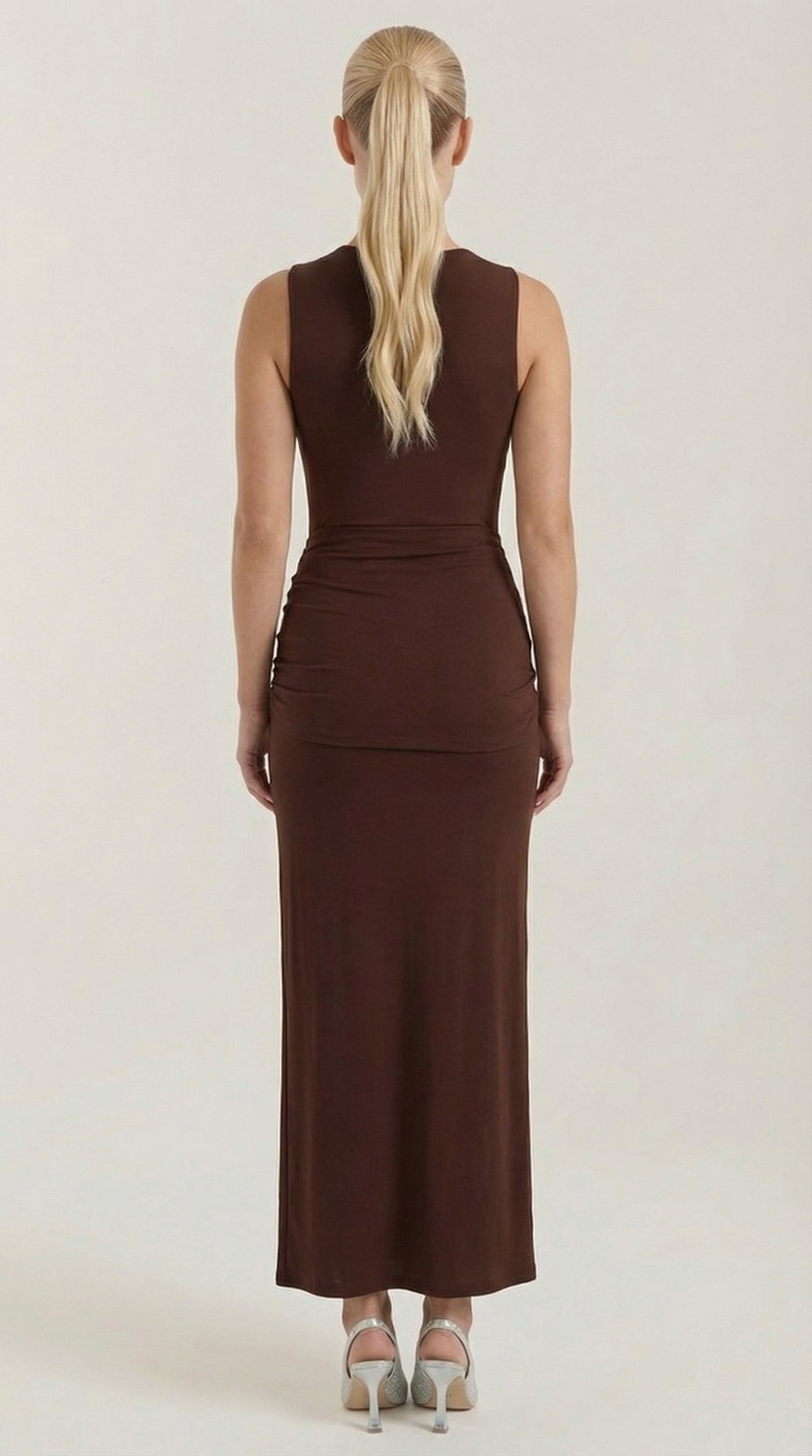 Ana Bonanza™ | Maxi Vestido Hester con Cuello Alto