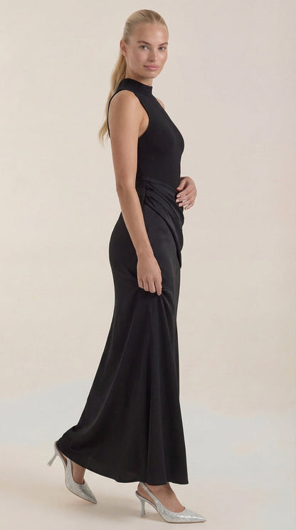Ola Eudora™ | Maxi Vestido con Cuello Alto