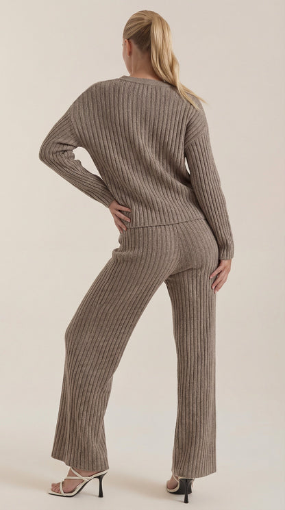 María Isela™ | Conjunto Matilda de Punto con Escote en V Texturizado