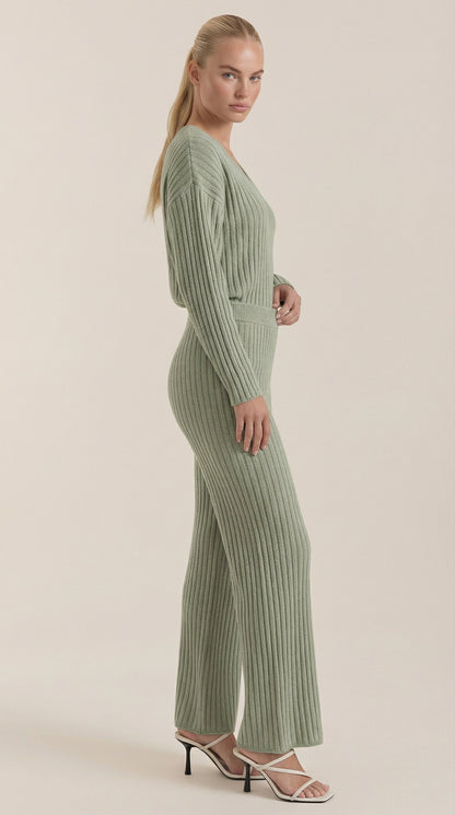 María Isela™ | Conjunto Matilda de Punto con Escote en V Texturizado