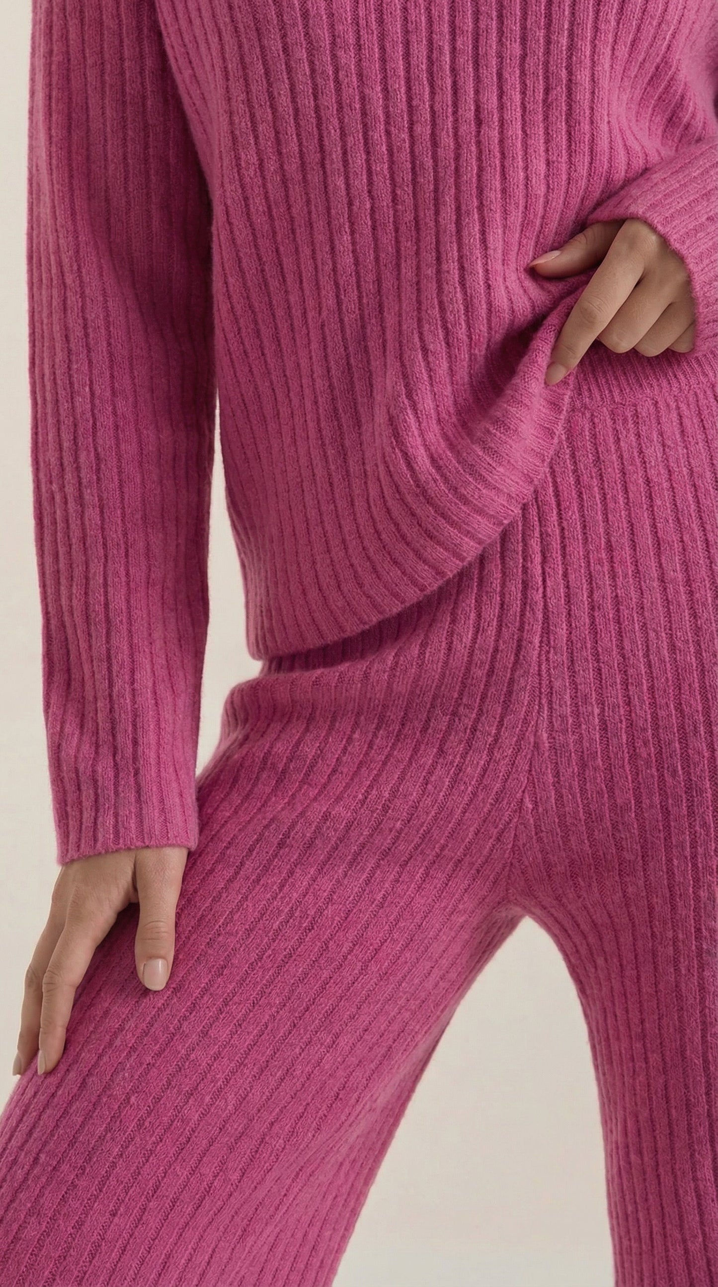 María Isela™ | Conjunto Matilda de Punto con Escote en V Texturizado