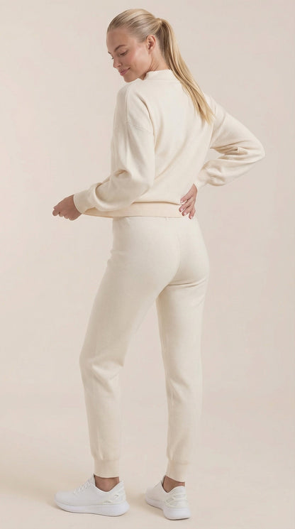 María Jacinta™ | Conjunto Lounge Mavis Strick con Cuello Alto