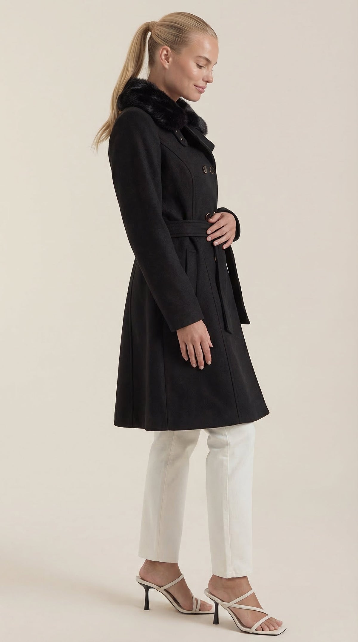 Carmela Ismenia™ | Abrigo A-Línea con Corte Fit-and-Flare